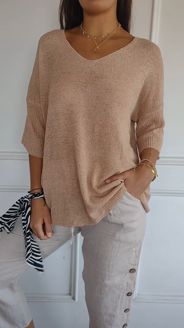 Anna™ | Luchtige Tricot Top met V-hals