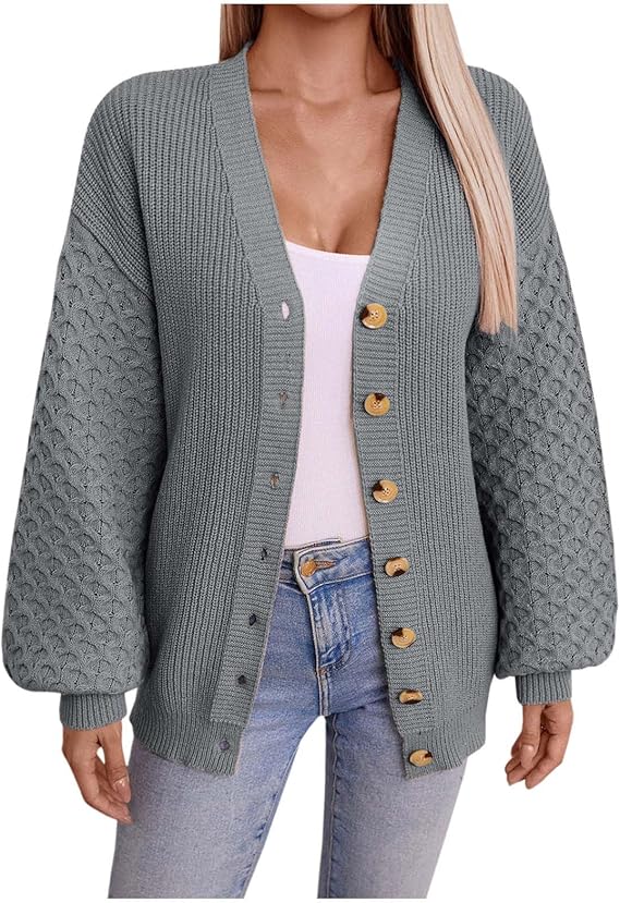 Eva™ | Oversized Gebreid Vest met V-hals en Knopen