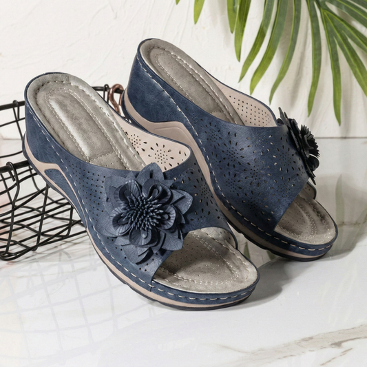 Zachte Leren Sandalen Met Steun Voor De Voorkeursboog